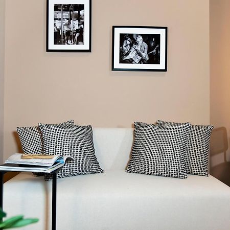 Ca Bela - Certosa Apartment Милано Екстериор снимка