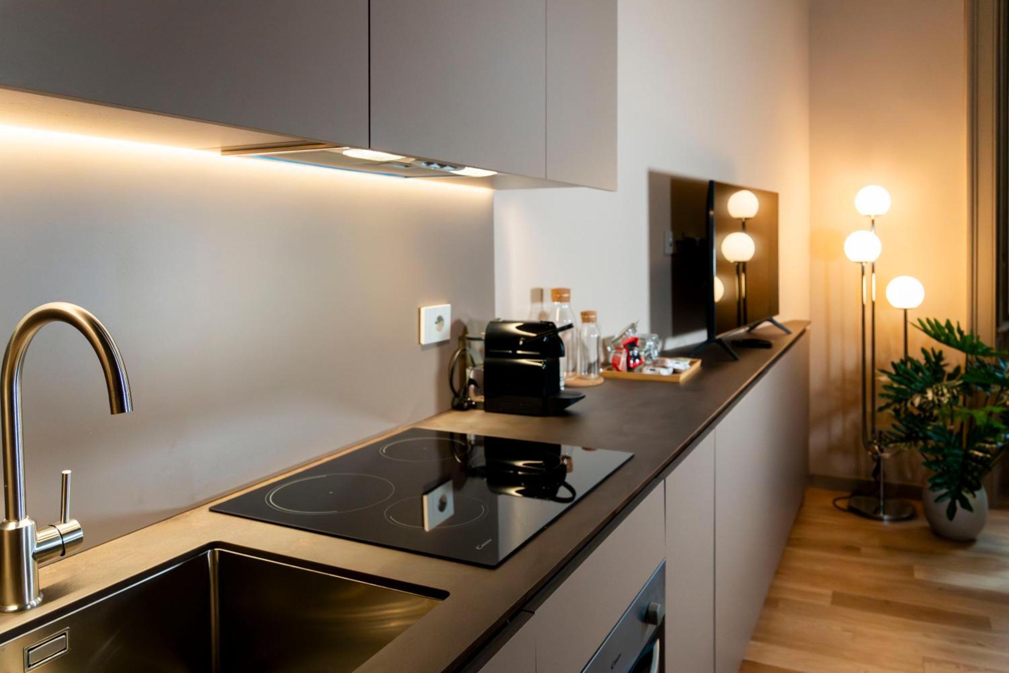 Ca Bela - Certosa Apartment Милано Екстериор снимка